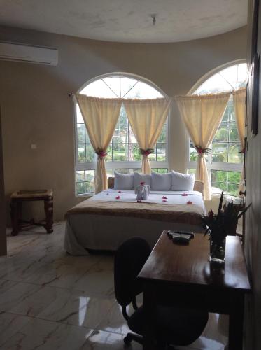 Waters Edge Villa