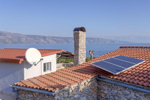  House Plani Rat in Basina