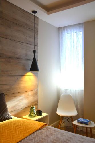 Central Luxury Apartment - image 14