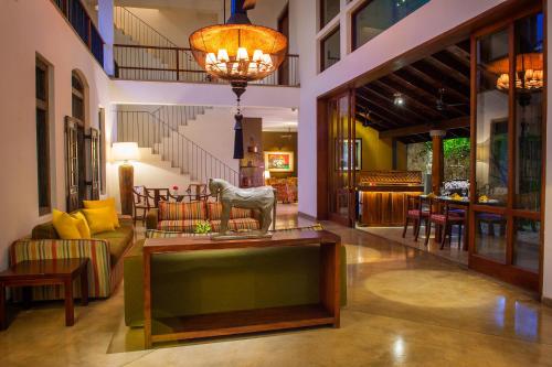 Restaurant, Zylan Colombo in Cinnamon Gardens