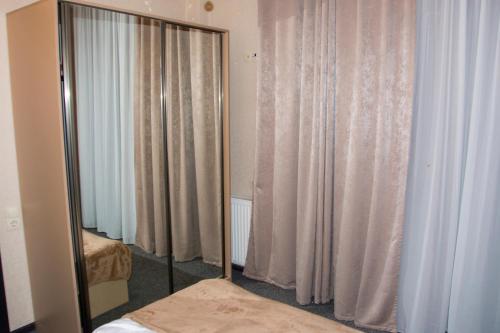 Hotel Winerooms