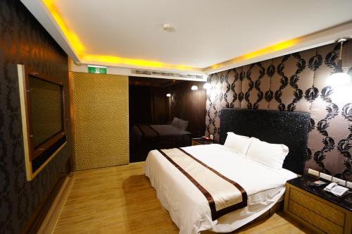 荷村 Motel in Wuqi District