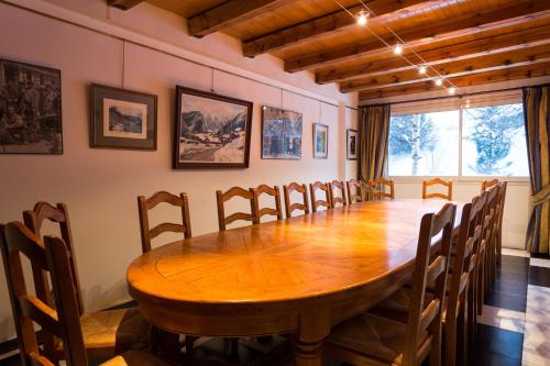 Restaurant, Hotel & SPA Llop Gris in El Tarter
