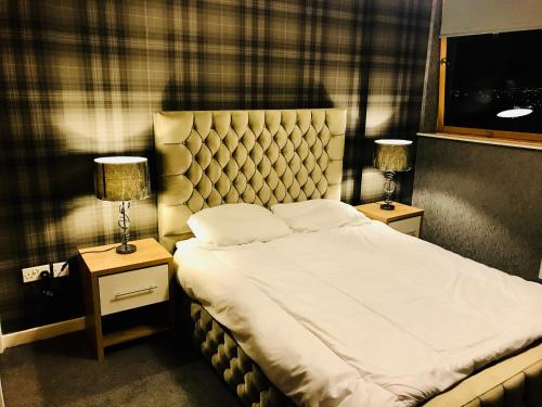 Glasgow Central Station SKYLINE Apartment with Parking (2 bedrooms, 2 bathrooms, 1 living room-Kitchen), Глазго (фото 8)