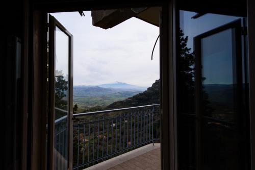 Un B&B al Belvedere Room Type - Deluxe Double Room with Balcony