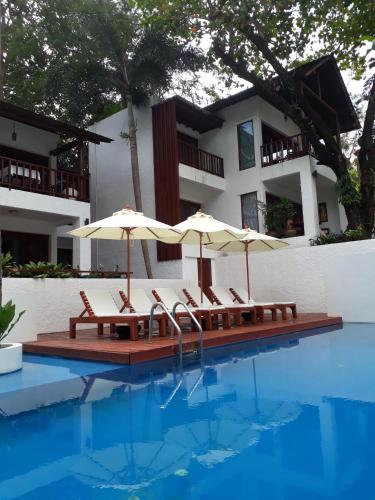 Book Villa Elisabeth In Karon Hotelscom