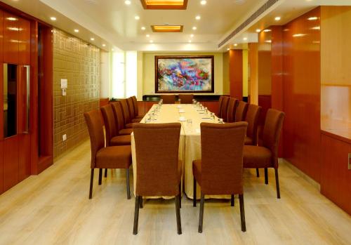 โรงแรมอมัลฟี แกรนด์ (Hotel Amalfi Grand) in ปัทนา