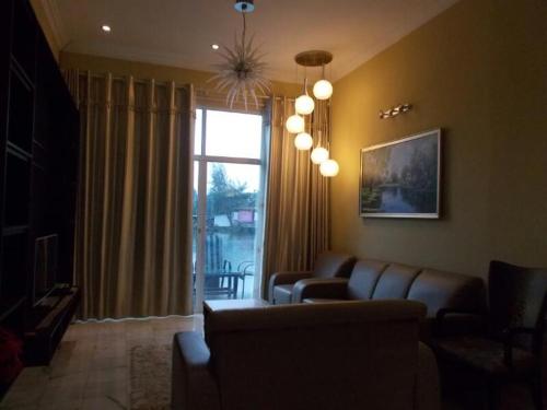 

The Leaf Homestay