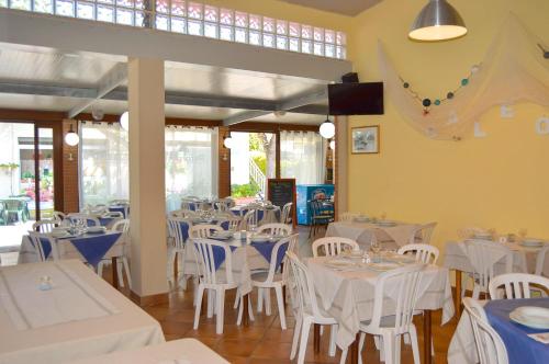 Exterior view, Camping Johnny in Marina Palmense