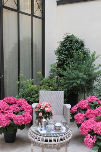 My Home In Paris - image 10