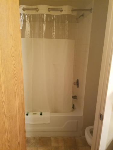 French Creek Inn - image 4
