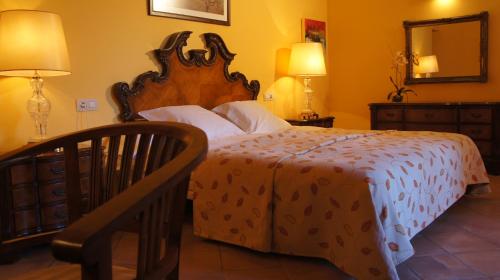 Petit Hotel Alaro - image 5