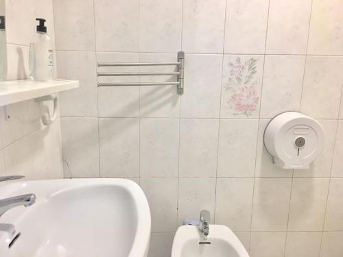 The residence Atocha - image 14