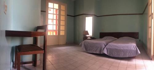 Double or Twin Room image 4