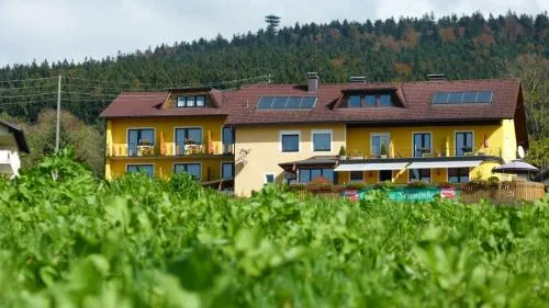 Landhotel SONNENHOF MotorradKrauk in Ulrichsberg, Österreich