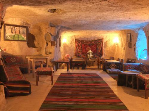 Cappadocia Antique Gelveri Cave Hotel