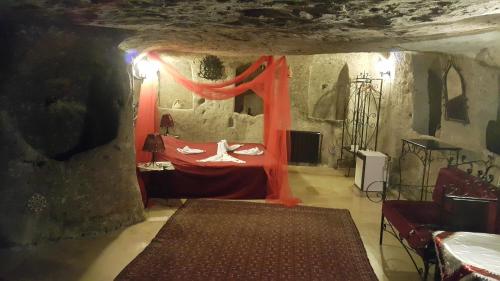 Cappadocia Antique Gelveri Cave Hotel