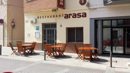  Hostal Restaurante Arasa in Santa Bárbara