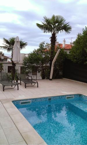 Apartment Villa Maria 10 with swimming pool