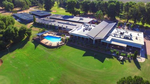 . Renmark Country Club