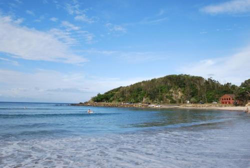 Strand, Benji's By The Sea in Scotts Head