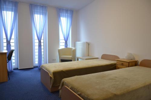 Warszawa Stare Bielany – Warsaw, WY