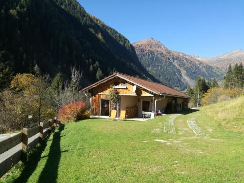 Ferienhaus am Wallnerhof in Flattach, Österreich