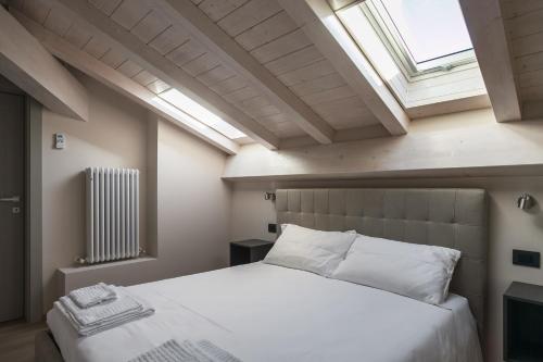 Sant'Orsola Suites Apartments - image 9