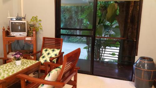 Facilities, Garden Corner Resort & Hotel in Tha Pho