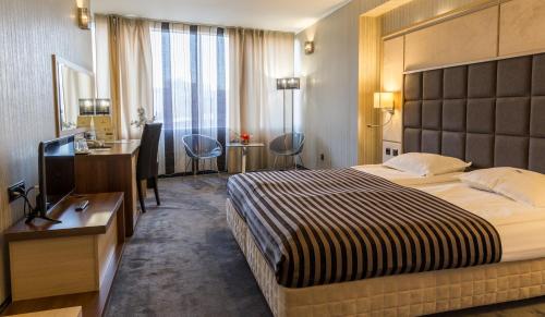 Cosmopolitan Hotel & Wellness - main image