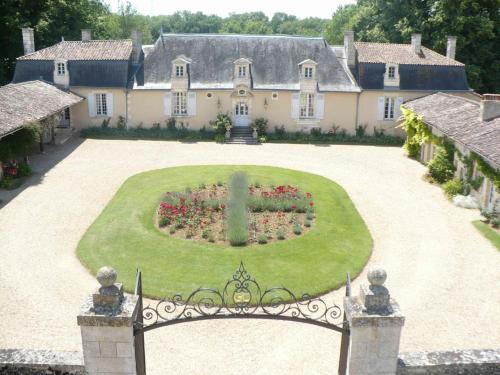 Chateau de Vaumoret