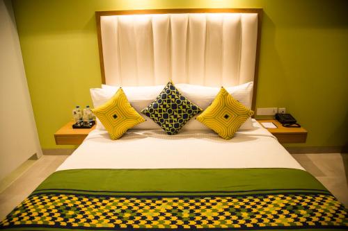 1 queen bed