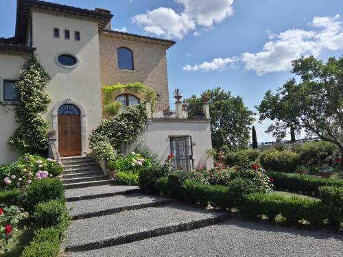 Villa La Valiana - Full Estate in Montepulciano - HEATED POOL