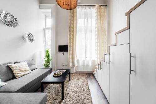 Apartment 3 room in Elisabeth Apartments