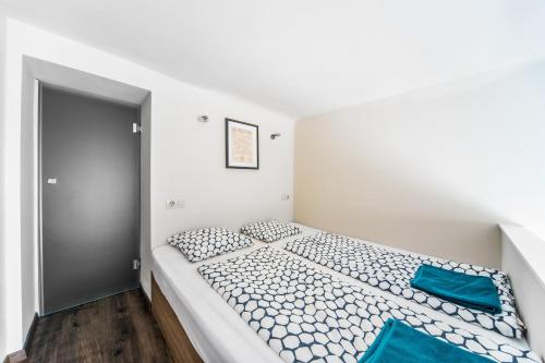 Elisabeth Apartments - image 3