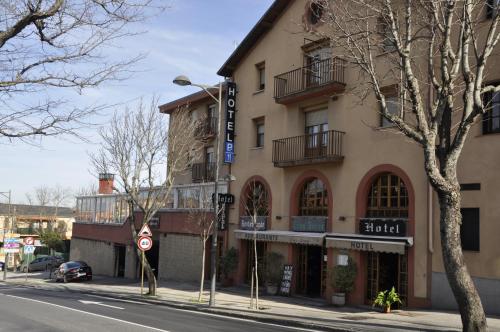 Hotel Tres Arcos, San Lorenzo de El Escorial bei Las Herreras