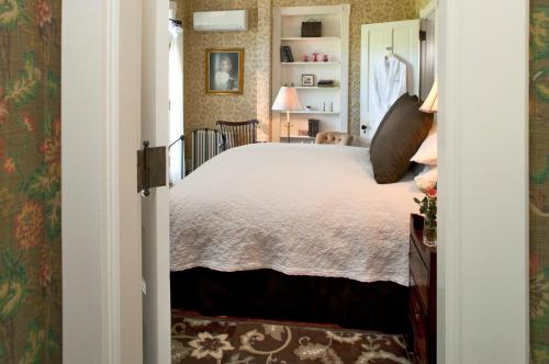 Jackson House Inn