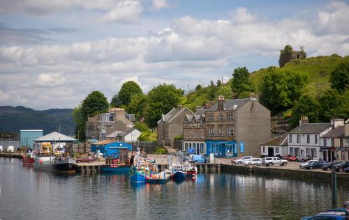 Knap Guest House