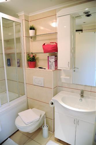 Apartment Bella Art - image 4