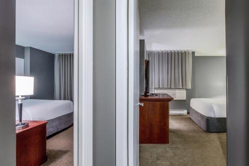 2 bedrooms, 3 beds
