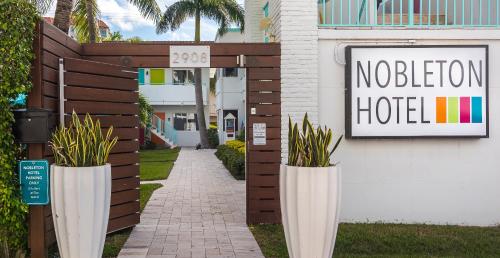 Nobleton Hotel 5