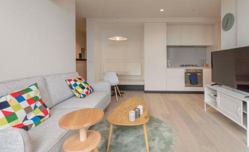 

Sweet Home for Experiencing Melbourne Life