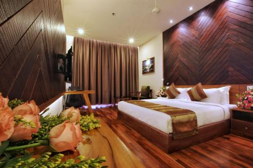 Woodies Bleisure Hotel in Chalappuram