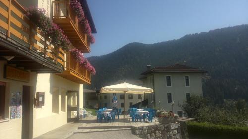 Balcony/terrace, Hotel Serenella in Canal San Bovo