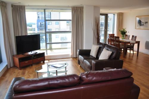 Ocean Serviced Apartments - image 11