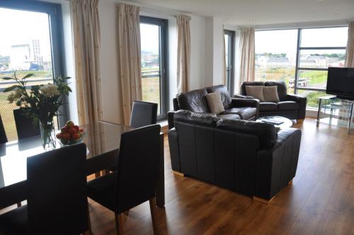Facilities, Ocean Apartments near Royal Yacht Britannia