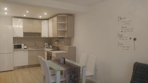 Modern apartment Sofia center, Sofía (foto 8)