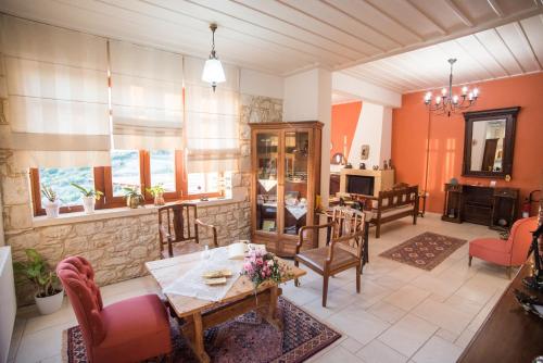 Lobby, Katalagari Country Suites in Nikos Kazantzakis
