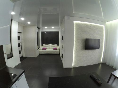 . Lainer luxe apartment