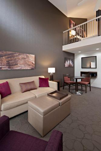 Crosswaters Resort at Kananaskis Crosswaters Resort is perfectly located for both business and leisure guests in Kananaskis Village (AB). Featuring a satisfying list of amenities, guests will find their stay at the property a comfort